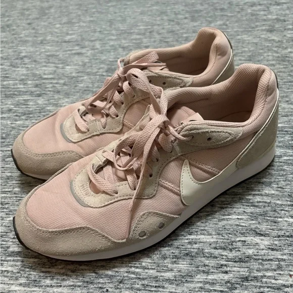 Nike Venture Runner Pink Oxford Running Shoes Ladies 11.5 - Picture 3 of 9